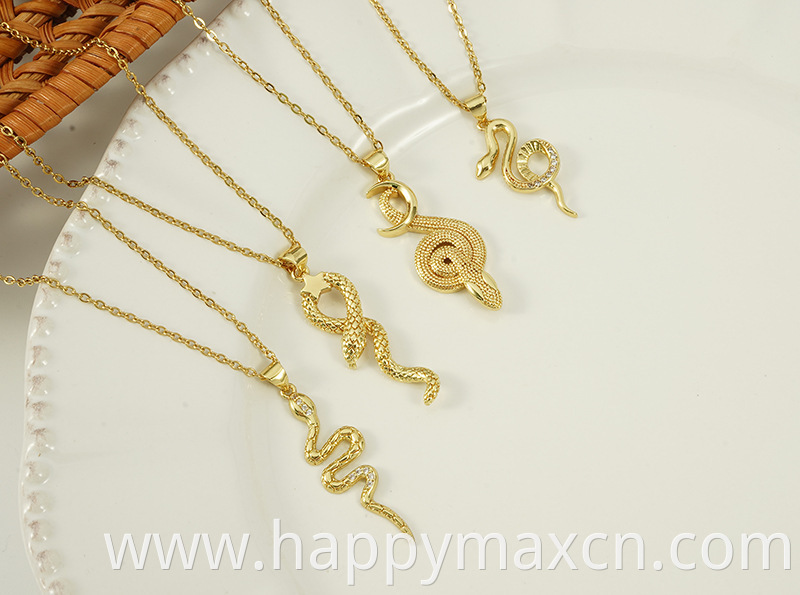 Wholesales fashion hip hop gold cobra snake pendant bendy snake necklace